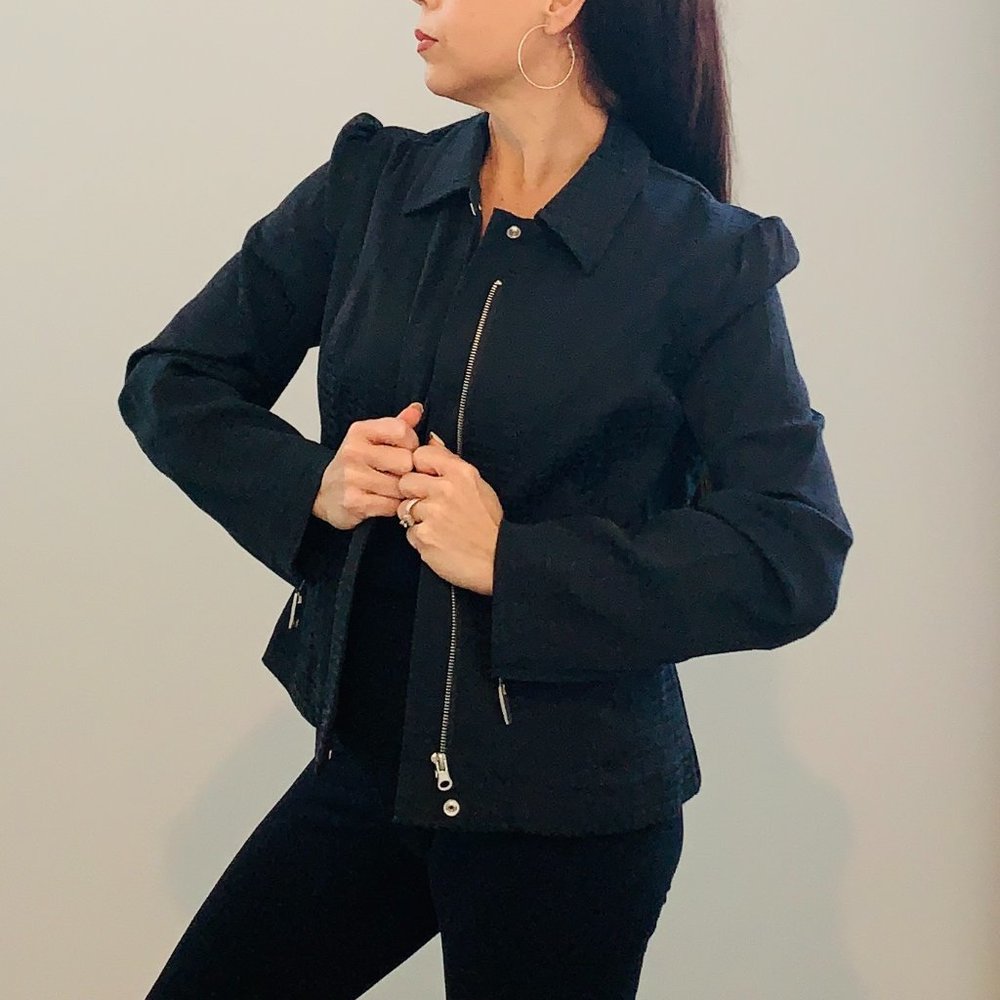 ISAAC MIZRAHI BY TARGET- Black Zipper Blazer